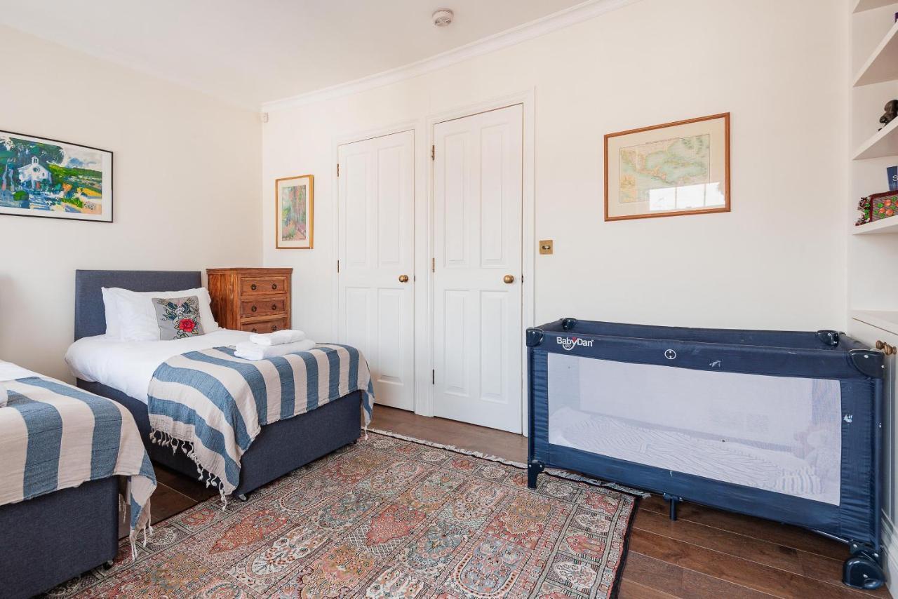 Charming Pimlico Home Close To The River Thames By Underthedoormat Londra Dış mekan fotoğraf